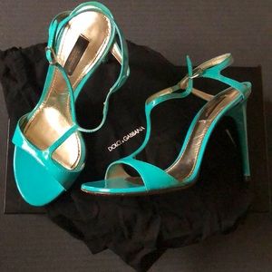 Dolce & Gabbana teal classy t-strap heels